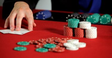 как разнообразить покер